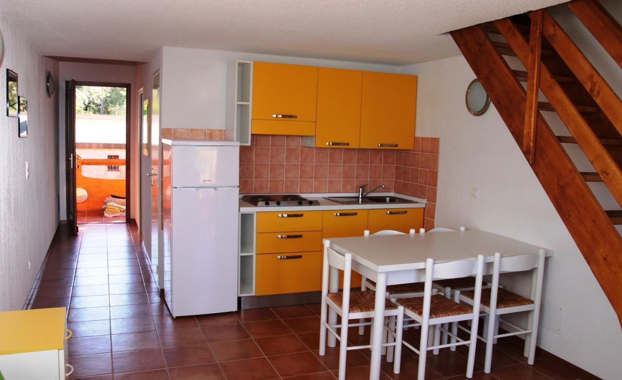 Complesso Residenziale Marina Di Pinarello Apart otel Pinarellu Dış mekan fotoğraf